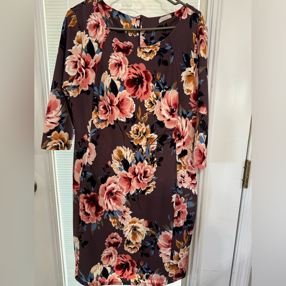 Sheath dress.